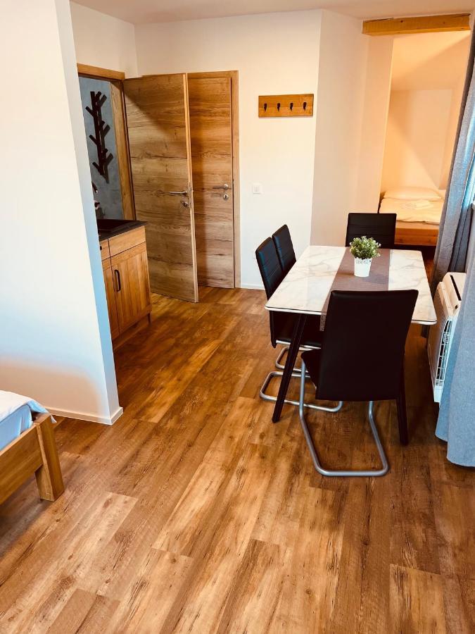 Pjagodic Hotel Cerklje - 5Min To Airport Cerklje na Gorenjskem Εξωτερικό φωτογραφία