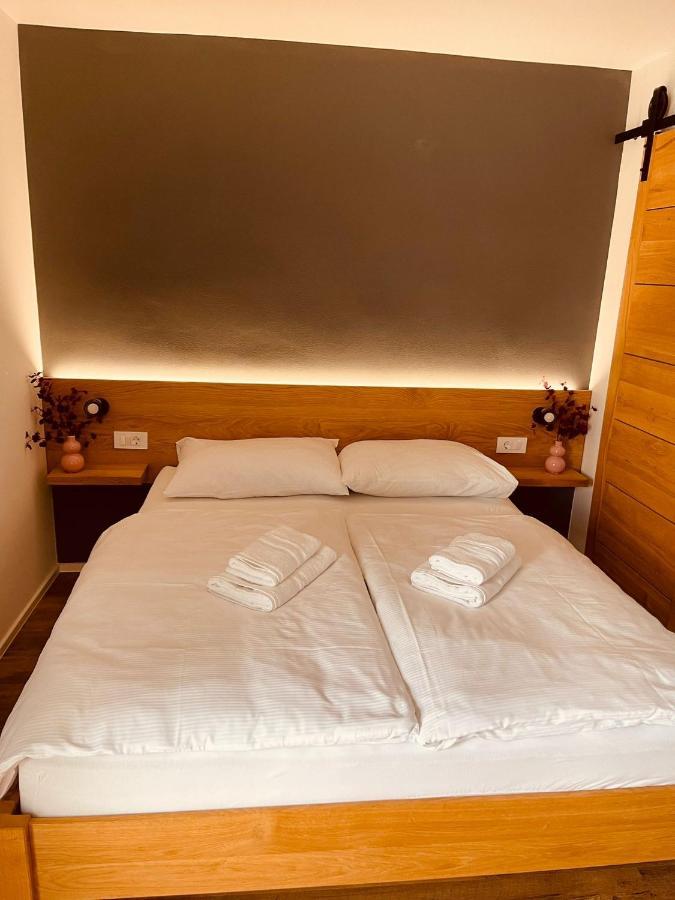 Pjagodic Hotel Cerklje - 5Min To Airport Cerklje na Gorenjskem Εξωτερικό φωτογραφία
