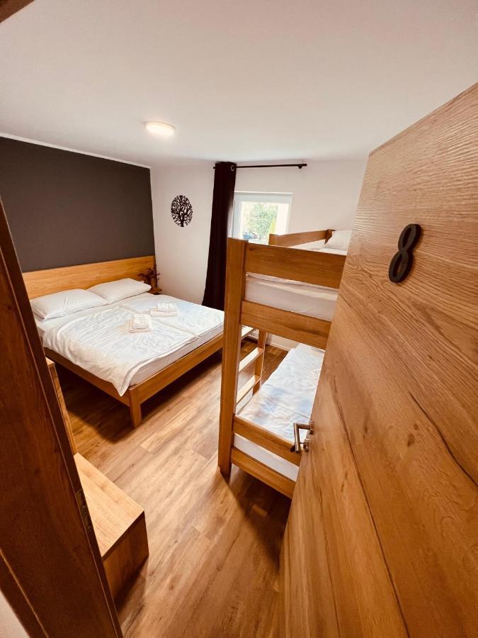 Pjagodic Hotel Cerklje - 5Min To Airport Cerklje na Gorenjskem Εξωτερικό φωτογραφία