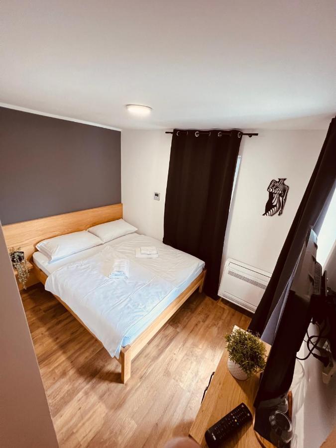 Pjagodic Hotel Cerklje - 5Min To Airport Cerklje na Gorenjskem Εξωτερικό φωτογραφία