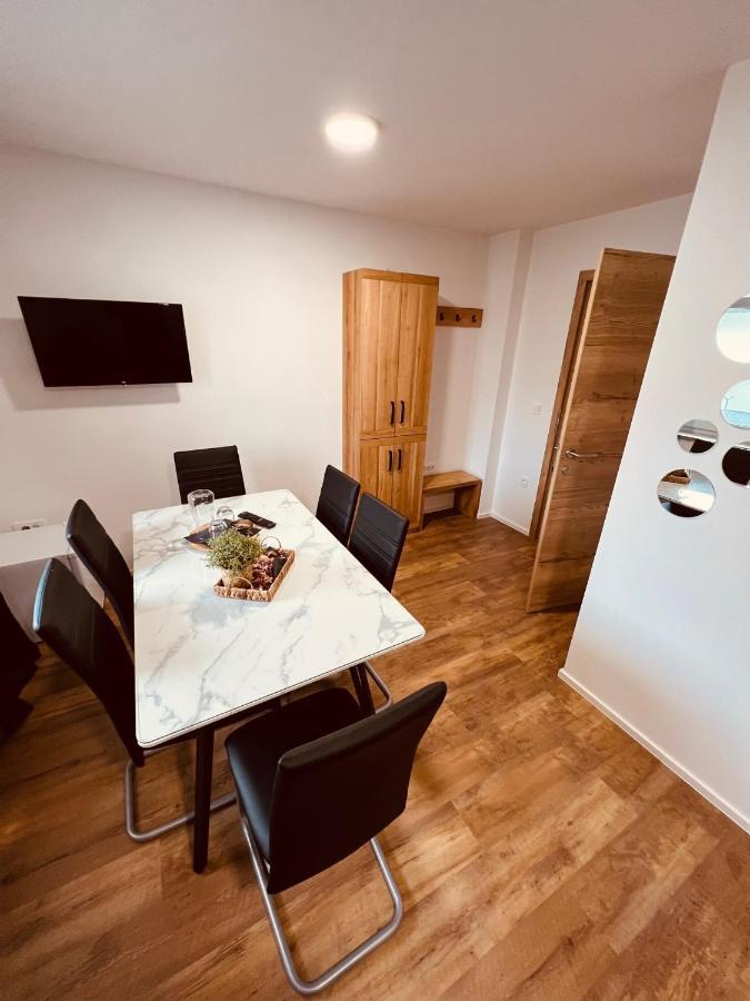 Pjagodic Hotel Cerklje - 5Min To Airport Cerklje na Gorenjskem Εξωτερικό φωτογραφία