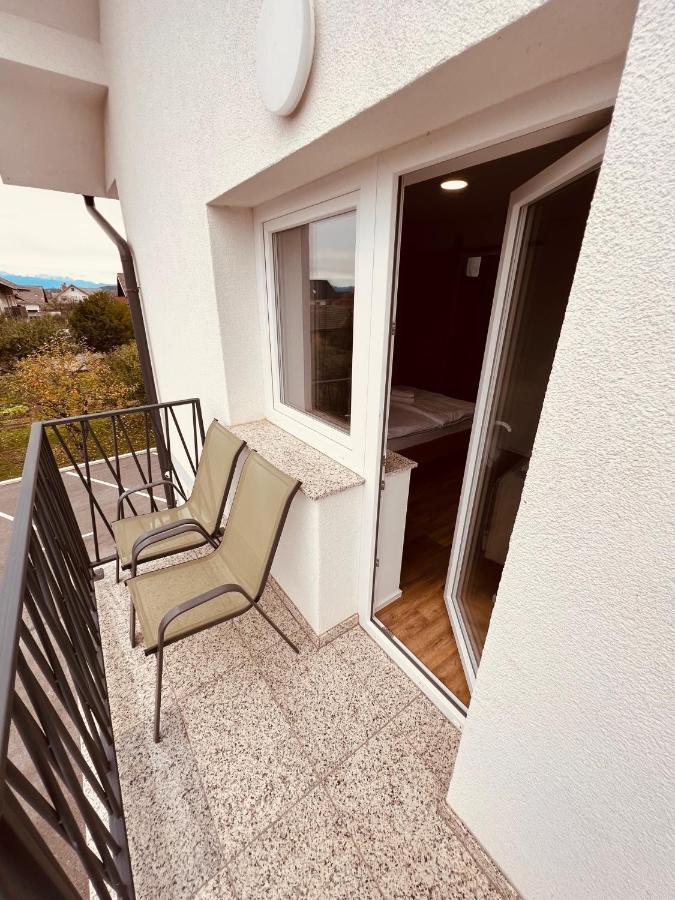 Pjagodic Hotel Cerklje - 5Min To Airport Cerklje na Gorenjskem Εξωτερικό φωτογραφία